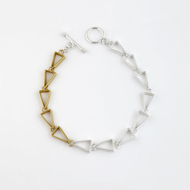 Opposing Triangles Chain Bracelet