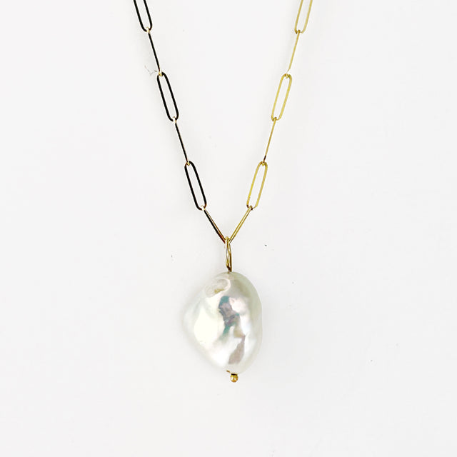 Baroque Pearl Pendant