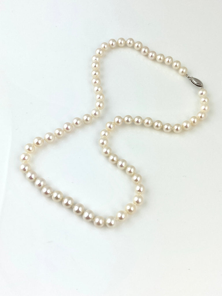 White Cultured Freshwater Pearl Necklace