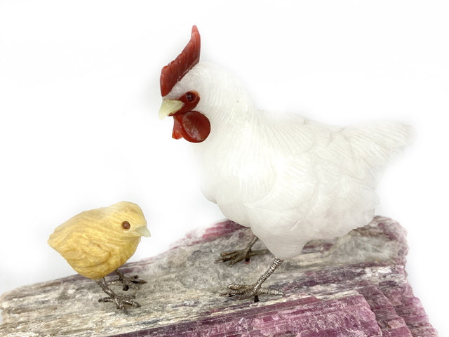 Quartz Hen + Chick Carving