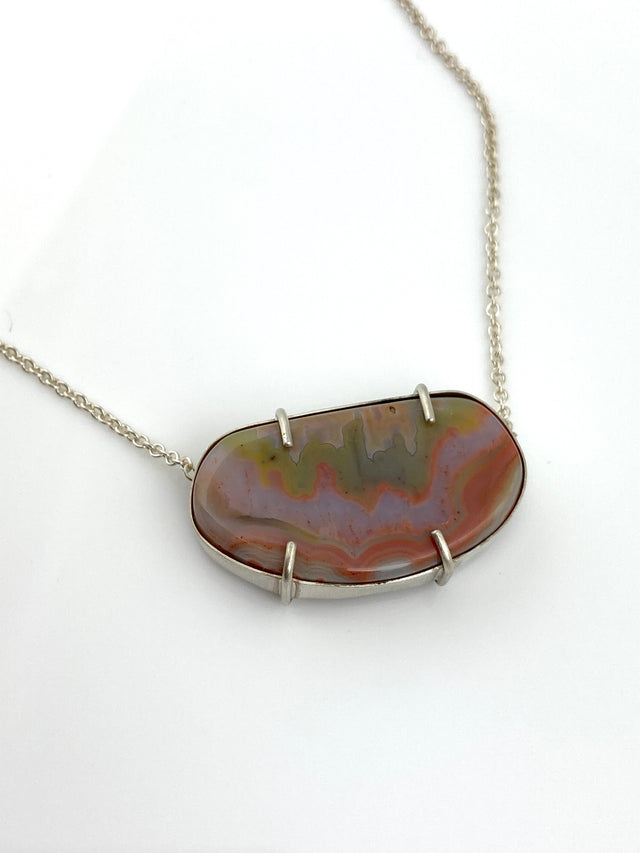 Kentucky Agate Pendant Necklace
