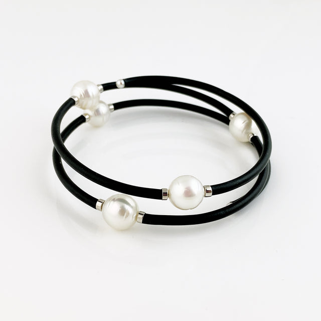 White South Sea Pearl Wrap Bracelet