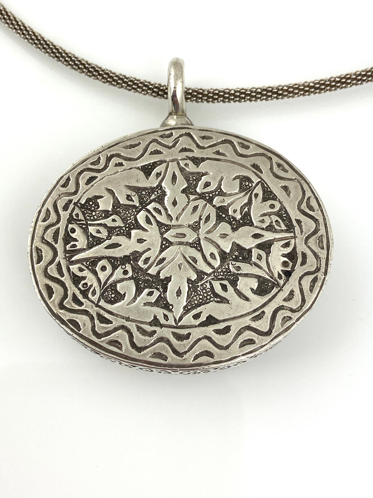 Vintage Crest Pendant Necklace