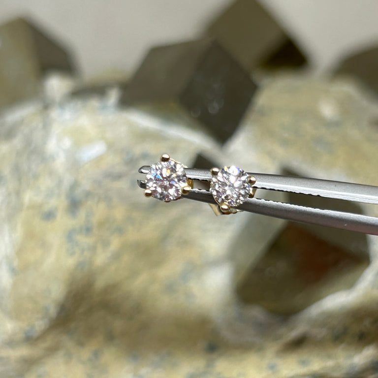 0.50ctw Diamond Studs 14KYG