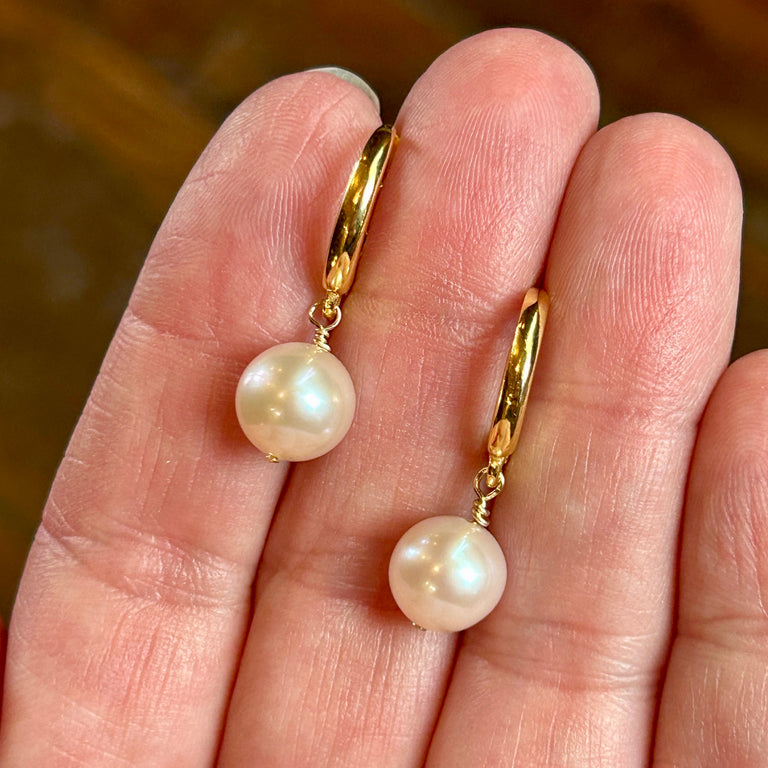 Peachy Pink Pearl Earrings