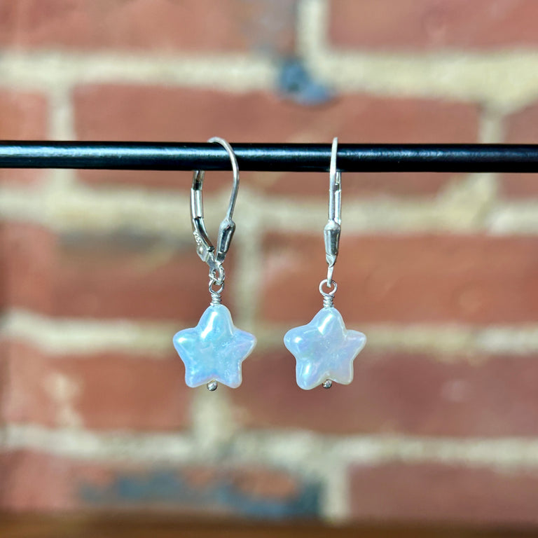 Star Pearl Leverback Earrings