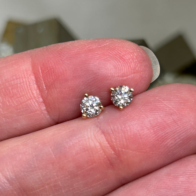 0.60ctw Diamond Studs 14KYG