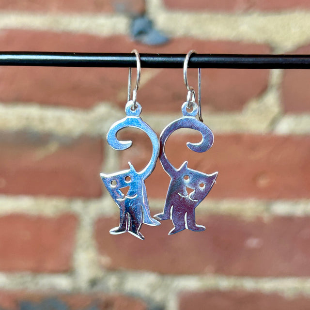 Gatito Earrings