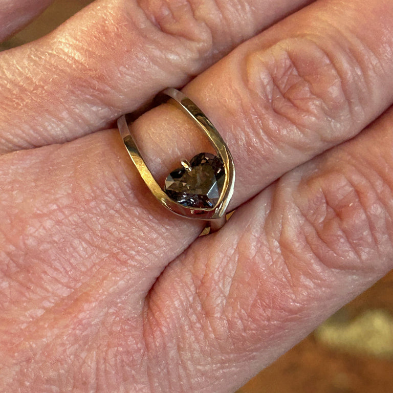 Purple Spinel Ring