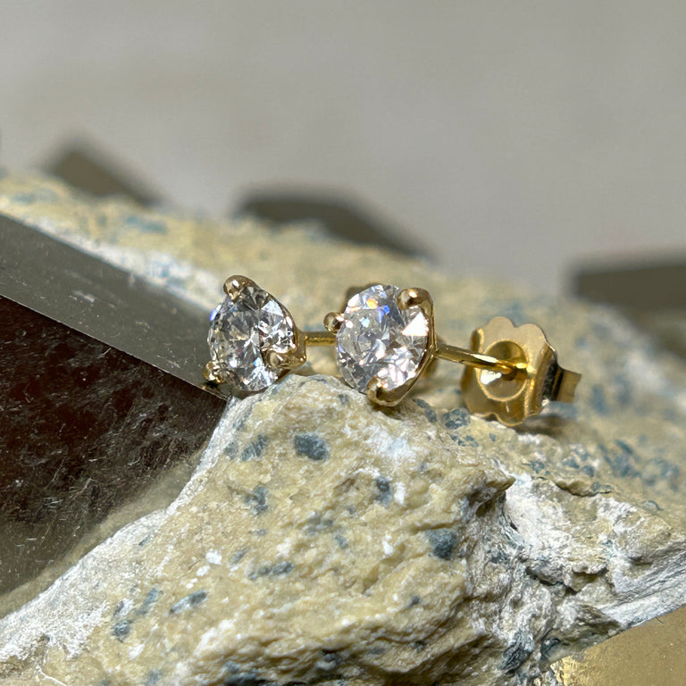 1.00ctw Diamond Studs 14KYG
