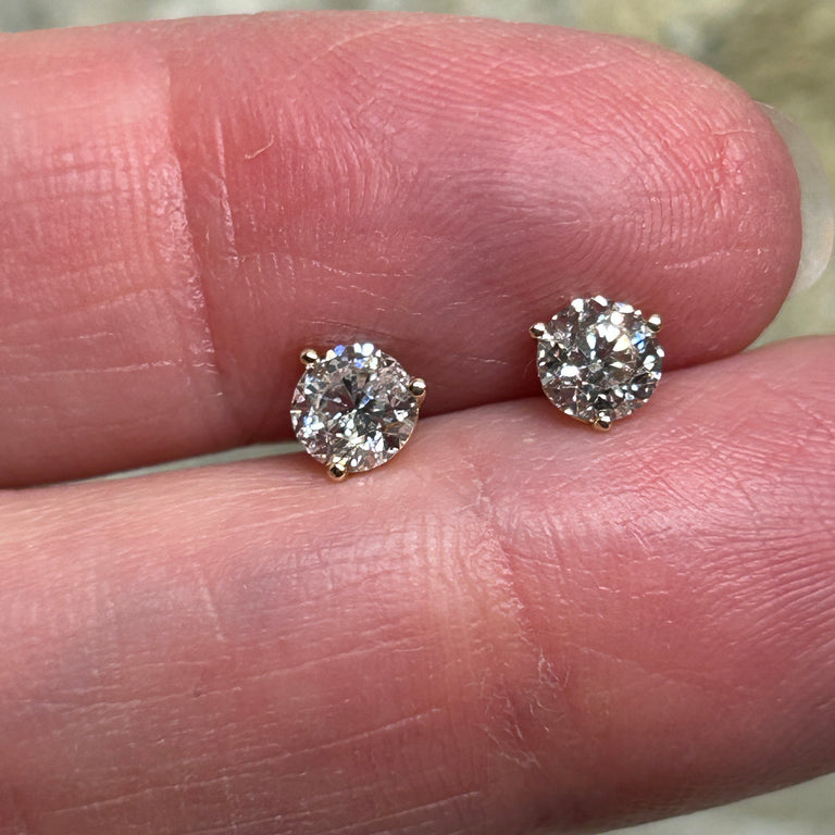 0.75ctw Diamond Studs 14KYG