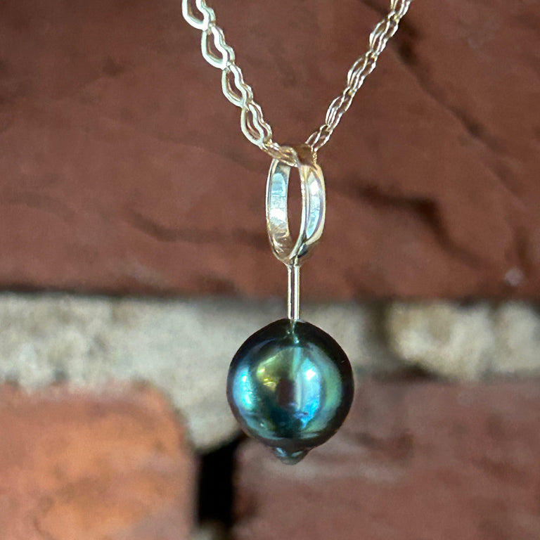 Green Peacock Tahitian Pearl Drop