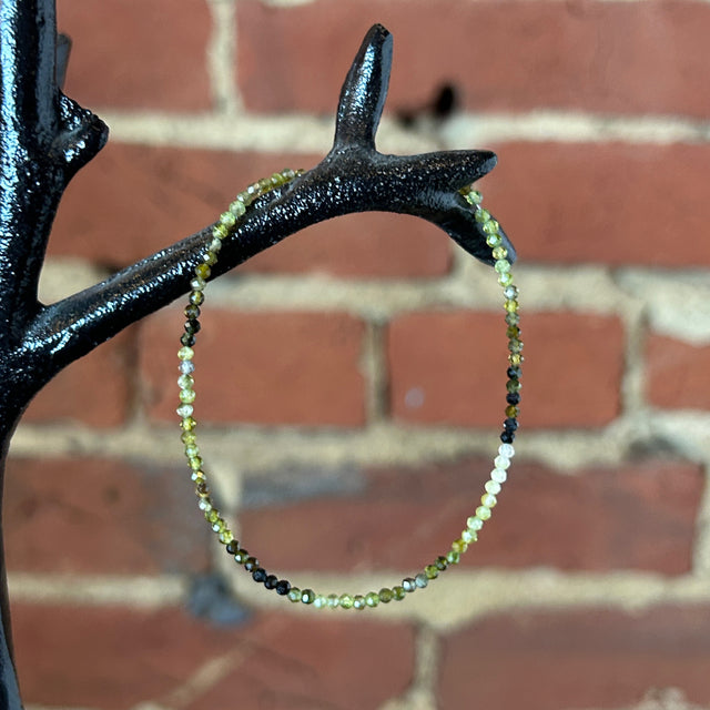 Green Garnet Ombré Bead Bracelet
