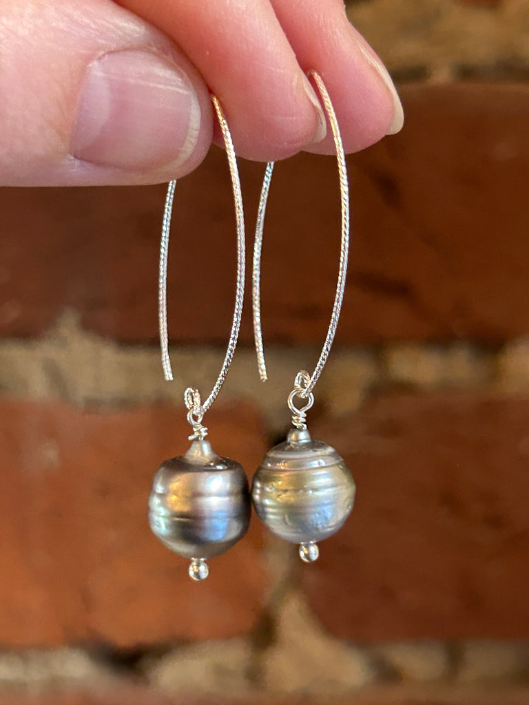 Tahitian Circle Pearl Earrings