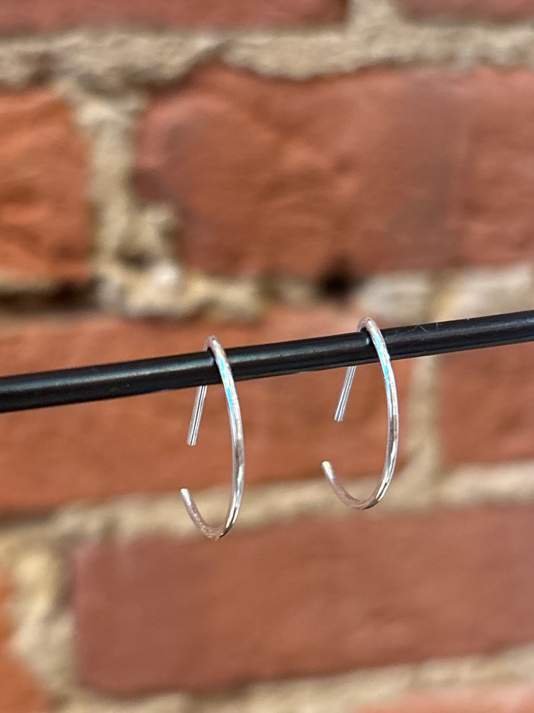 Half Round Reverse Hoops