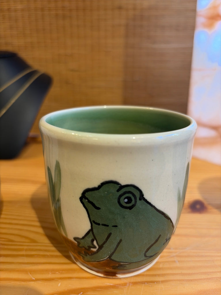 Green Frog Cup