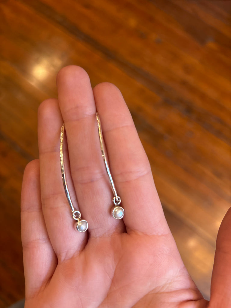 Hammered Silver Arc Earrings with Pearl Dangle