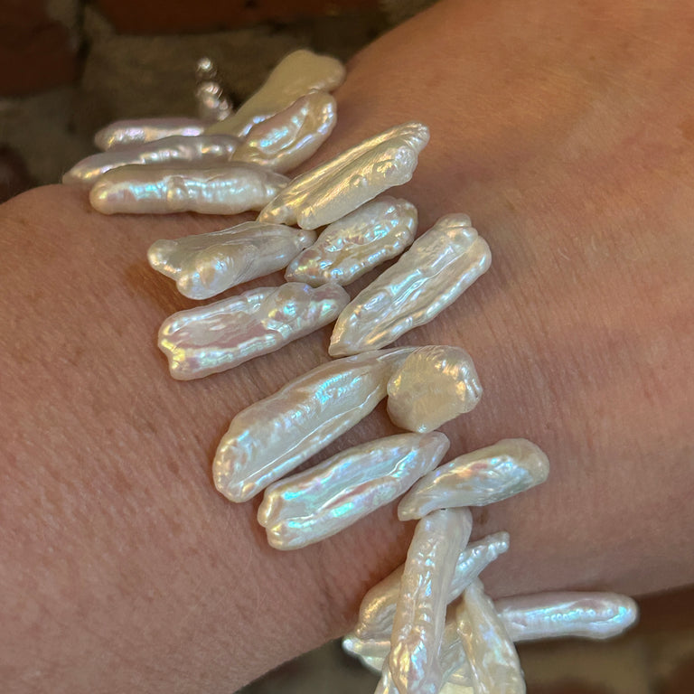 White Freshwater Feather Pearl Bracelet