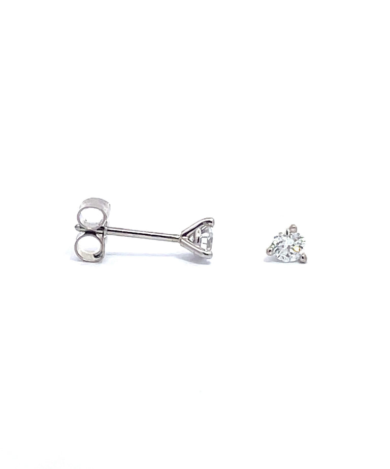 0.20ctw Diamond Studs 14KWG