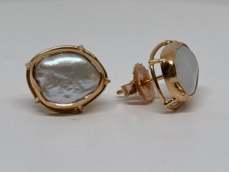 Tennessee River Pearl Earrings
