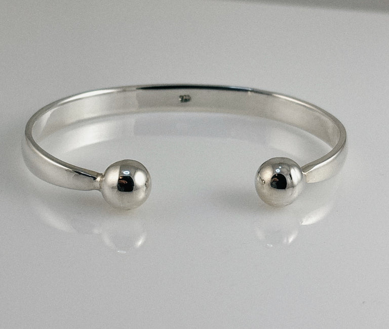 Double Ball Cuff