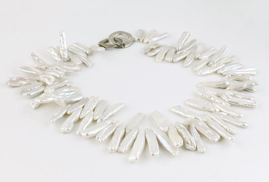 White Feather Pearl Necklace