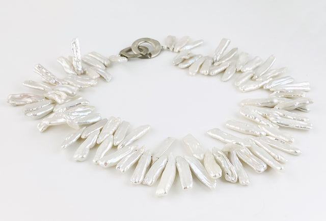 White Feather Pearl Necklace