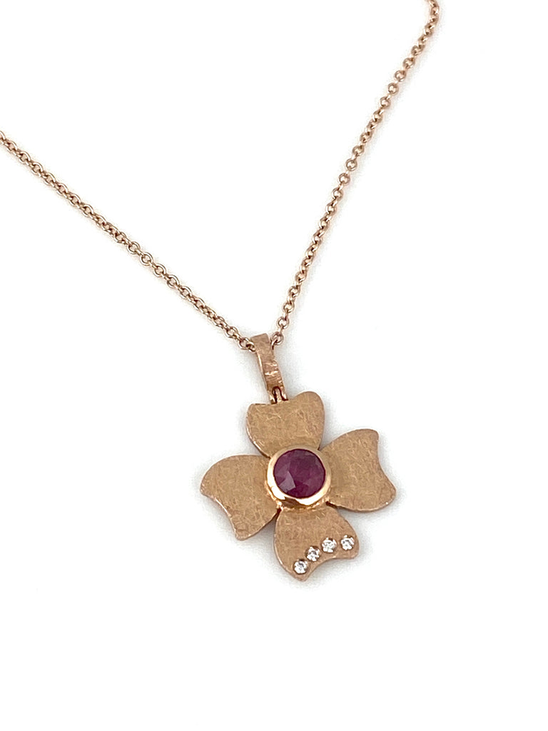 RUBY & ROSE GOLD FLOWER NECKLACE