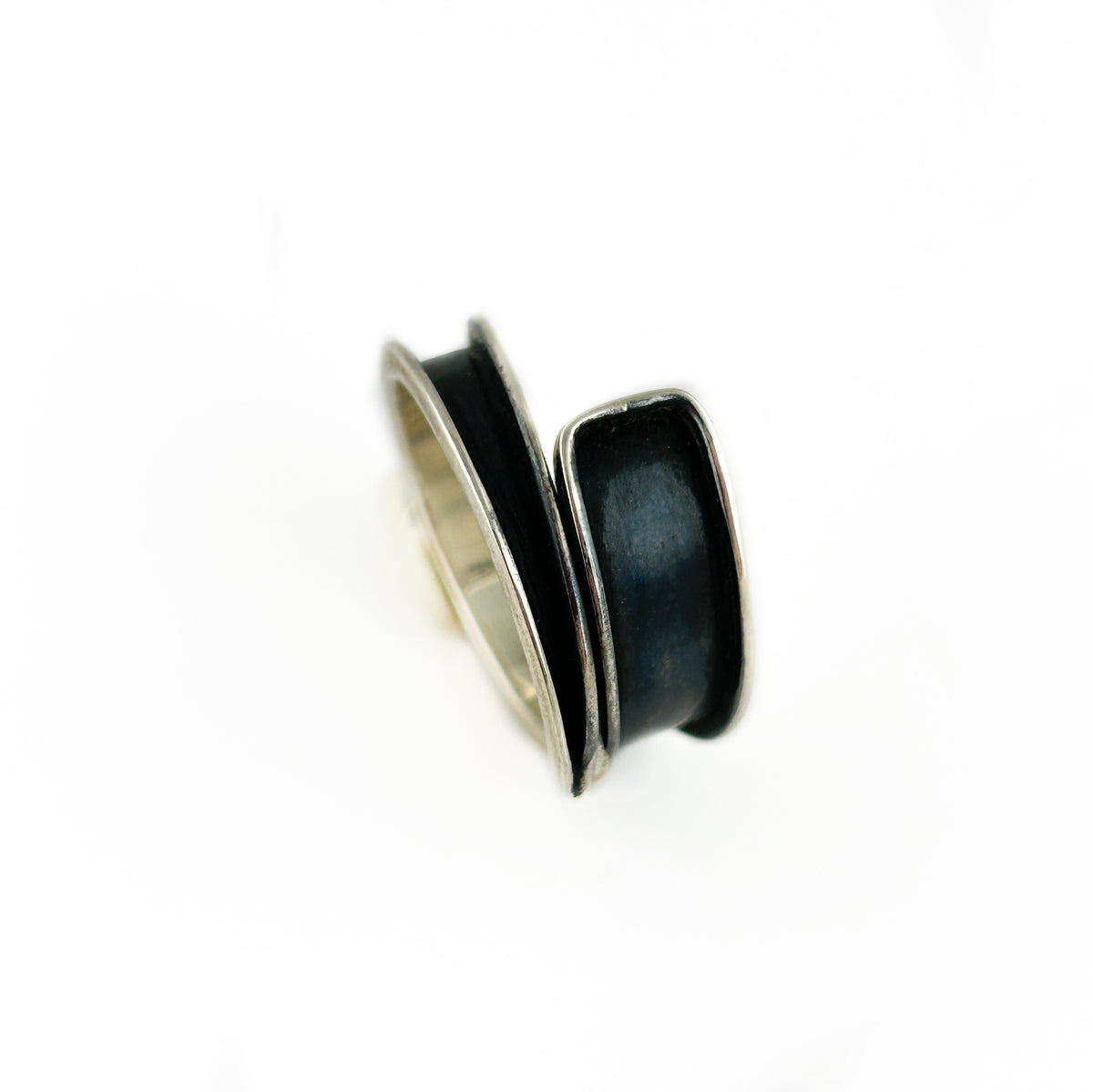 Black Swirl Ring