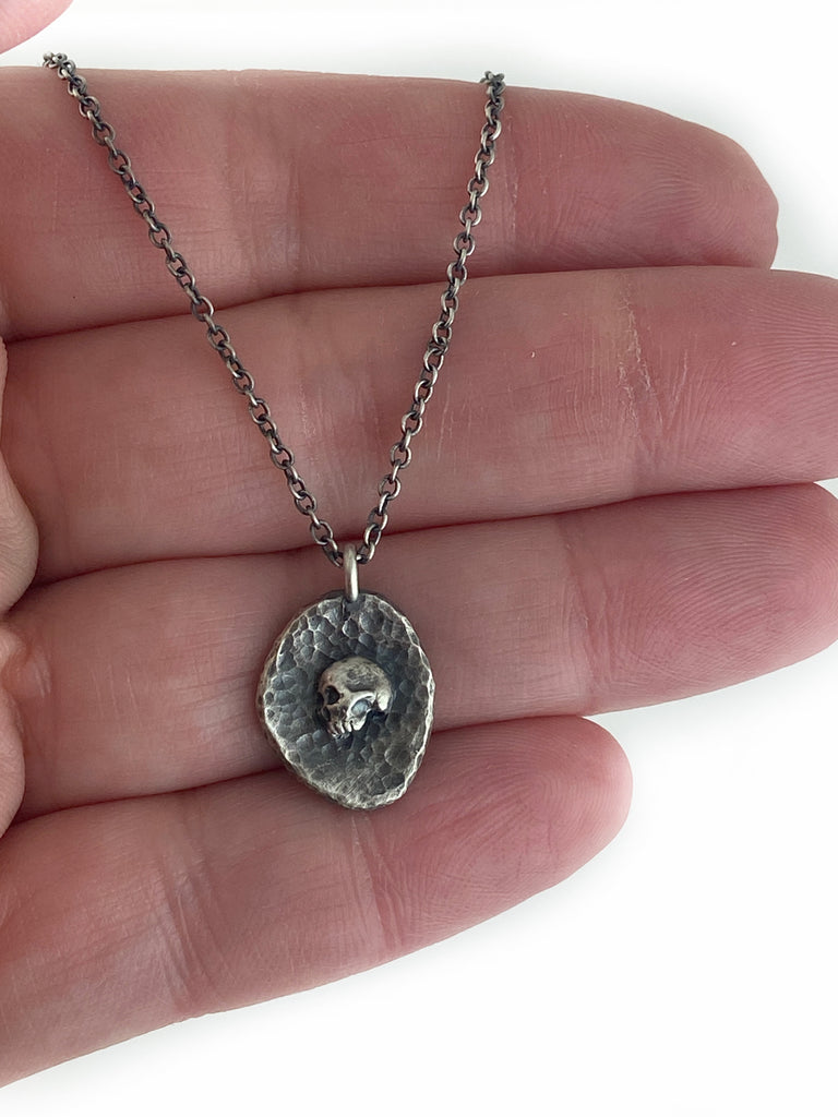 Pebble Necklace with Skull