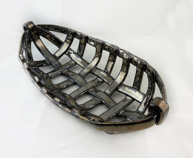 Metallic Luster Ceramic Lattice Basket