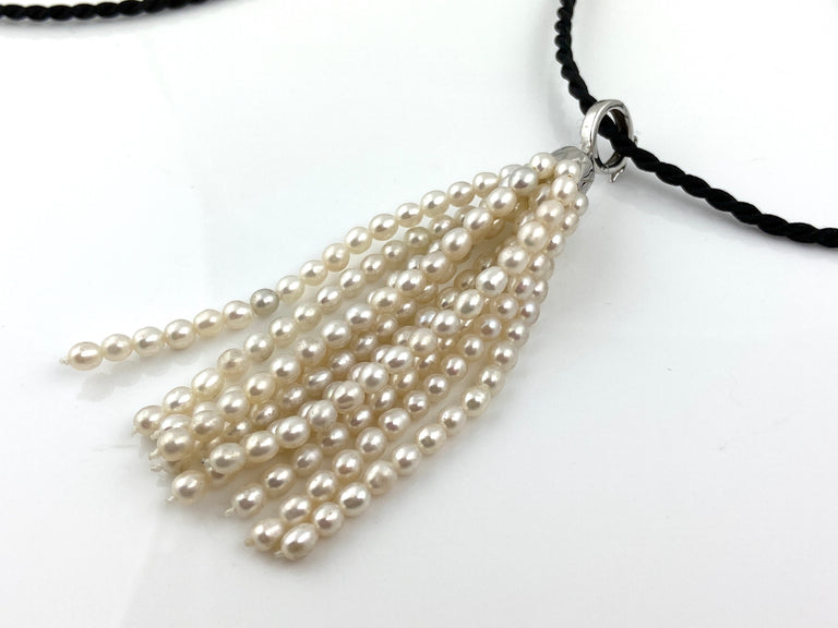 Pearl Tassel Pendant Necklace