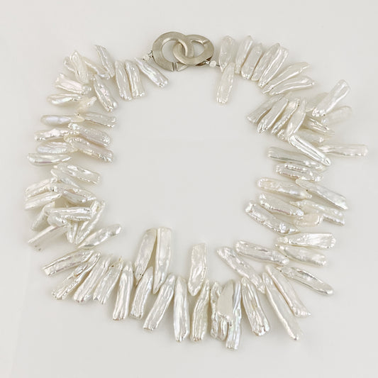 White Feather Pearl Necklace